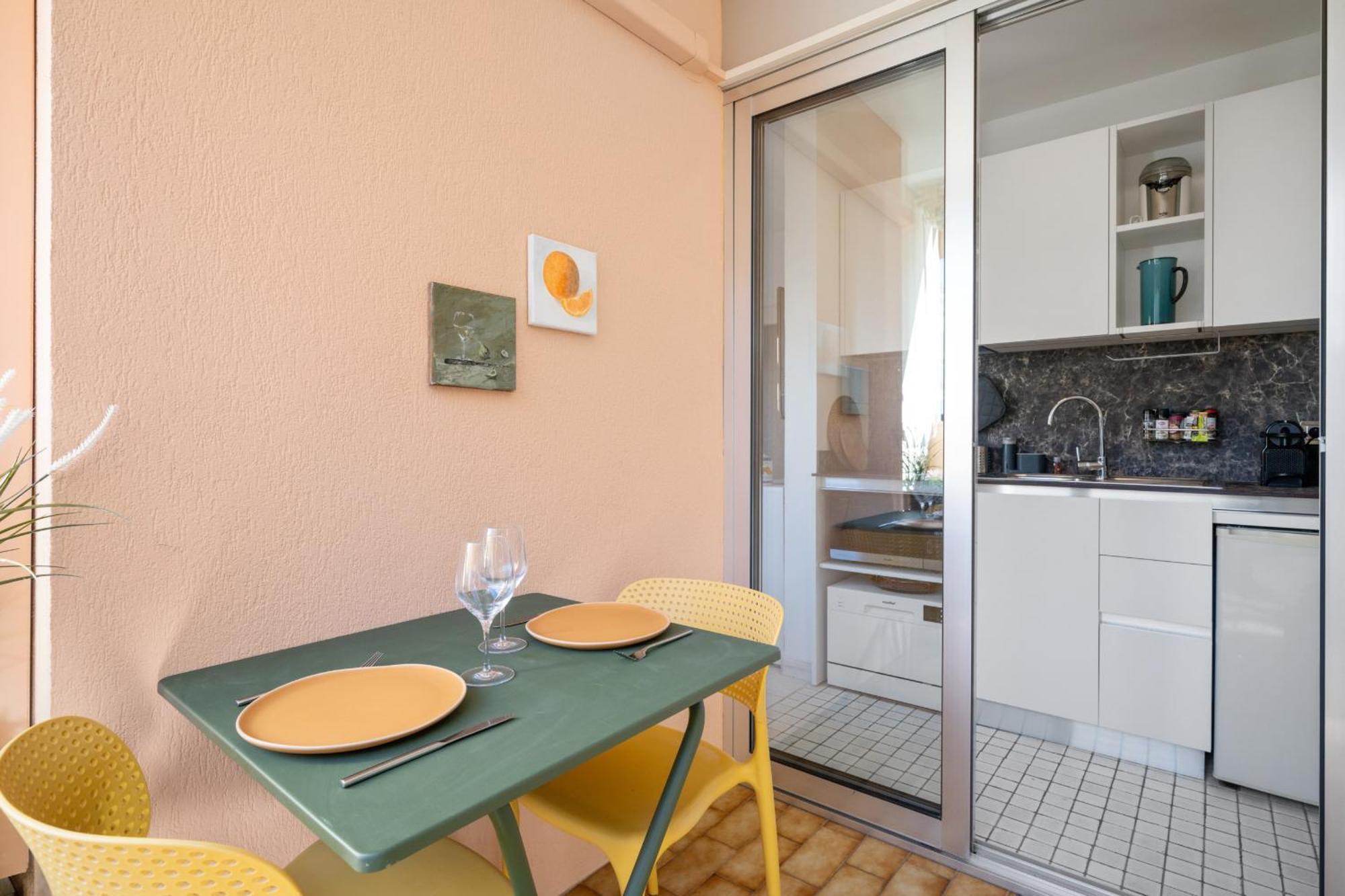 מנטון "Charmant Studio" Plein Centre, Calme, Terrasse מראה חיצוני תמונה
