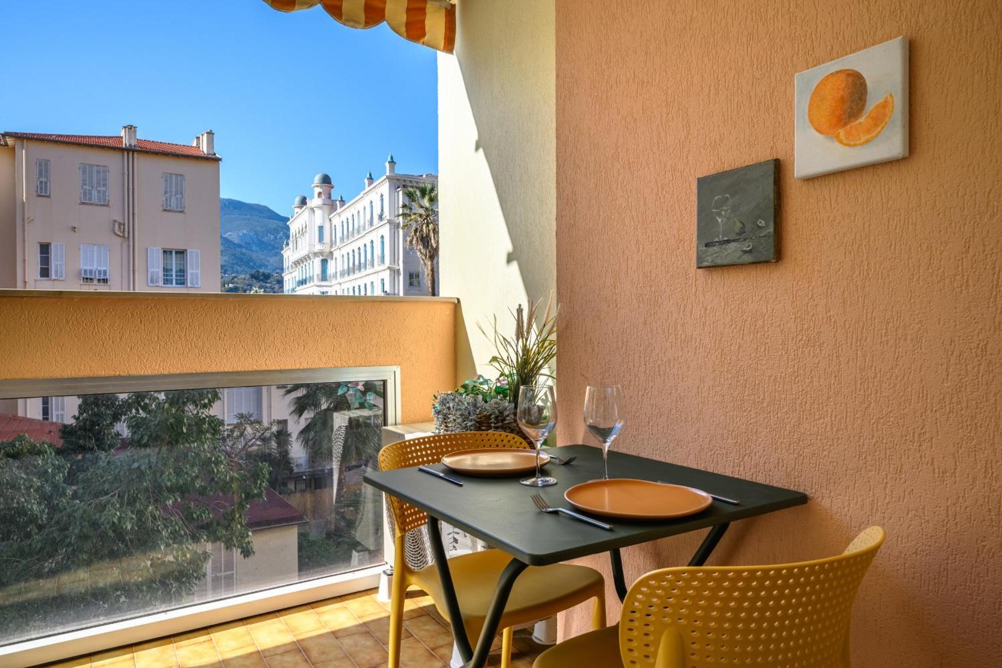 מנטון "Charmant Studio" Plein Centre, Calme, Terrasse מראה חיצוני תמונה